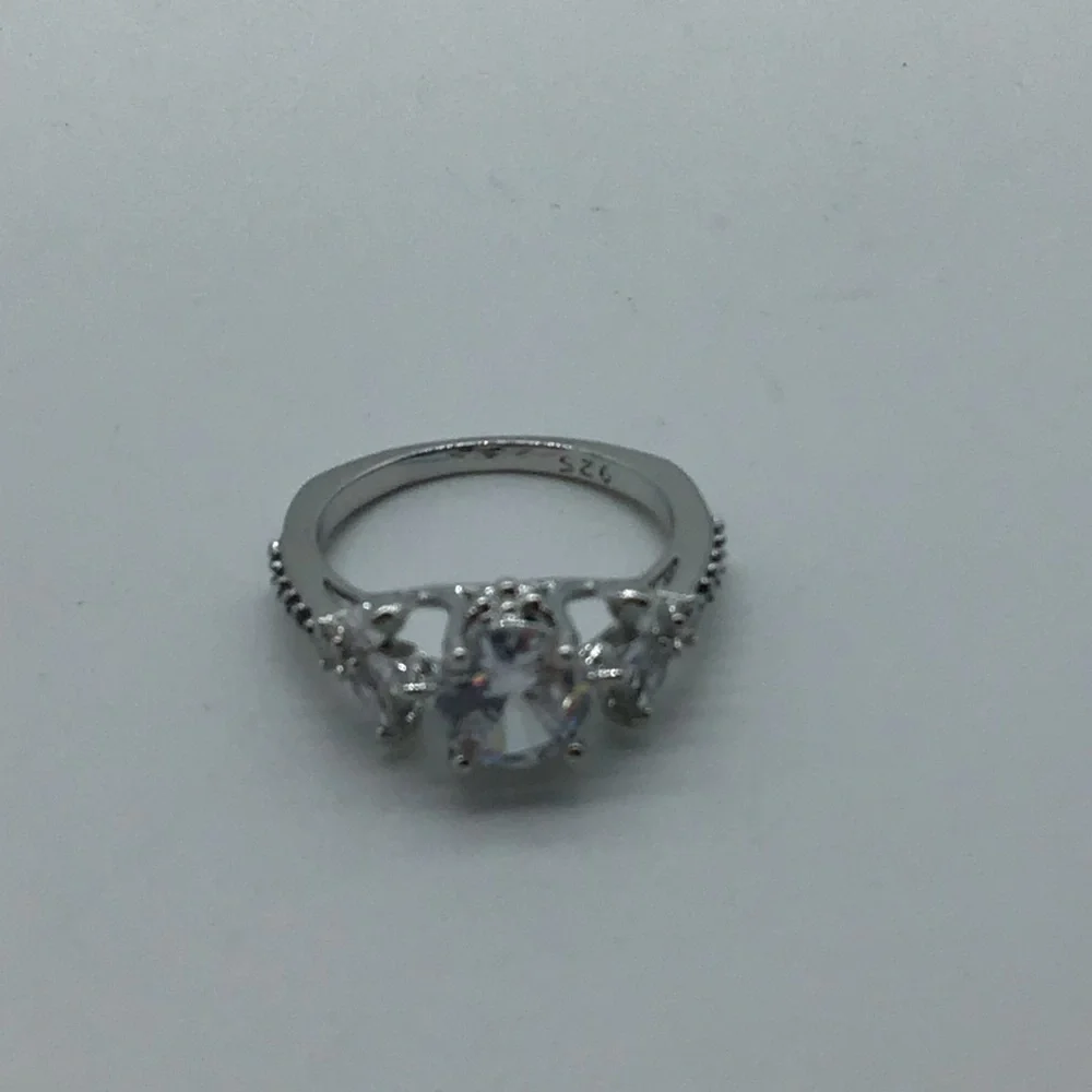 New white crystal fashion engagement ring size 7 - Picture 5 of 16